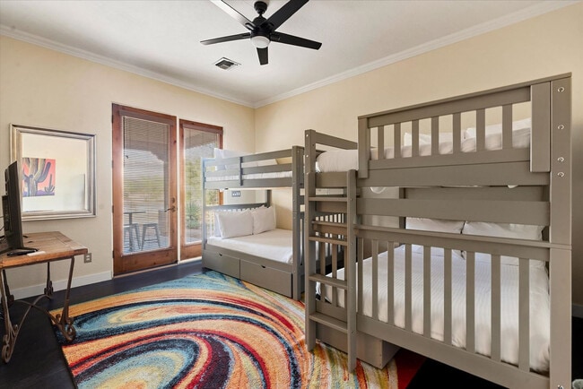 Building Photo - 6708 E Calle de Las Estrellas Rd