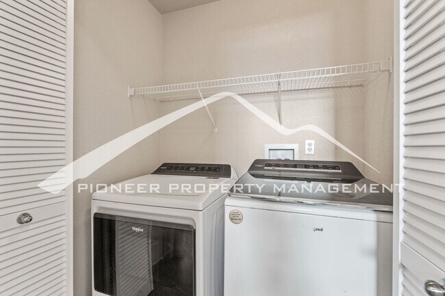 Building Photo - 7604 Firehawk Ln