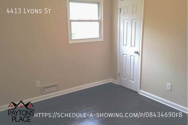 Building Photo - 4413 Lyons St
