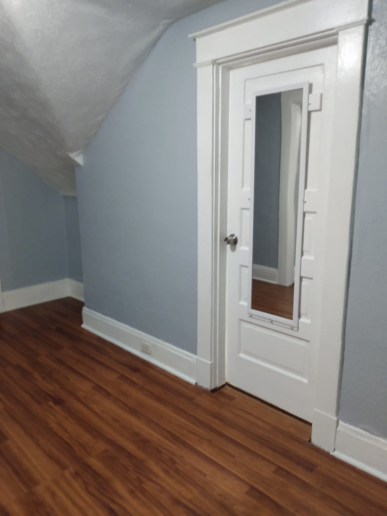 Building Photo - 4413 Floral Ave