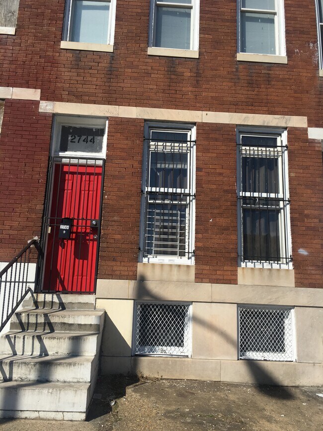 2744 Edmondson Ave 2744 Edmondson Ave Baltimore MD 21223 Apartment