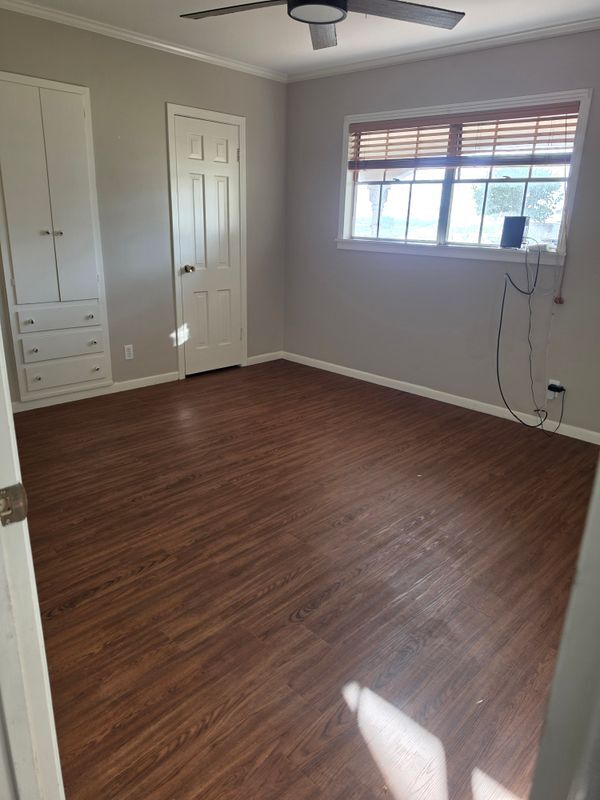 Building Photo - 749 San Patricio Ave