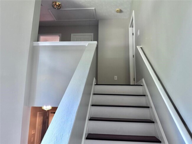 Building Photo - 1035 Arborhill Ln