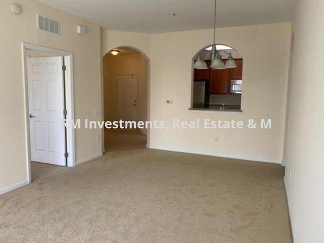 Building Photo - 2 bed 2 bath condo!! The Isles at Vista Cay