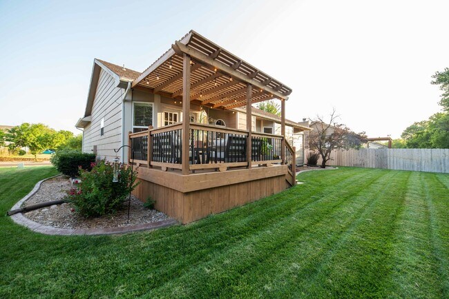 Building Photo - 5 Bedroom, 3 Bathroom house with completed...