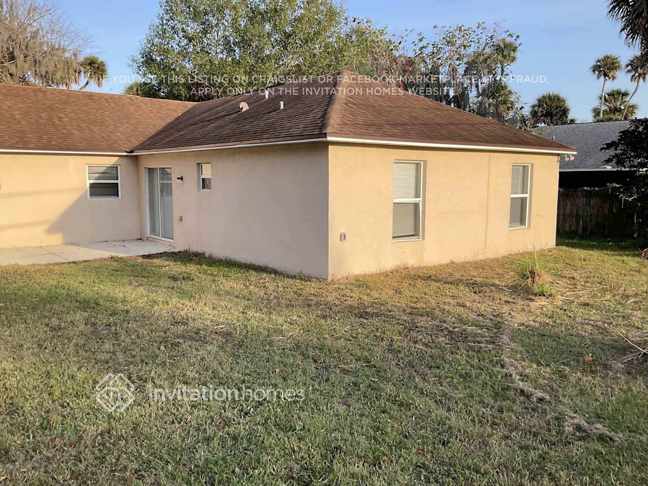 Building Photo - 2626 Needle Palm Dr