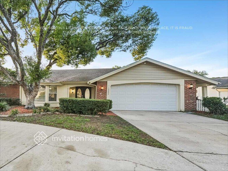 Building Photo - 12206 Meadowbrook Ln
