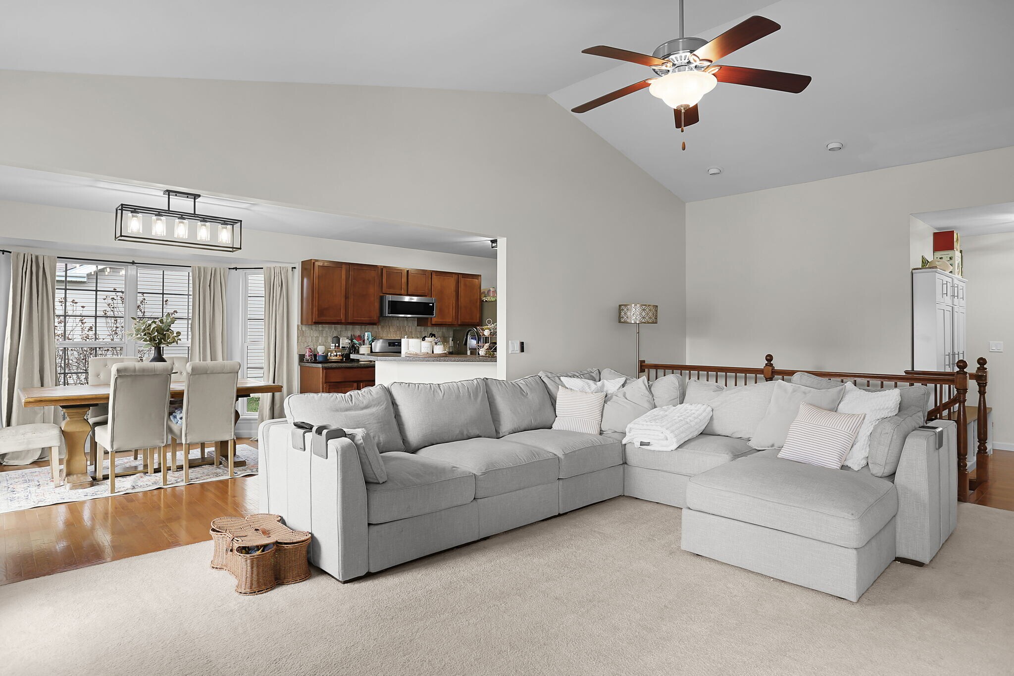 Building Photo - 814 Cone Flower Dr