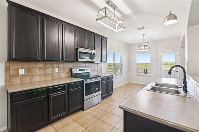 Building Photo - 6321 Stone Lake Dr