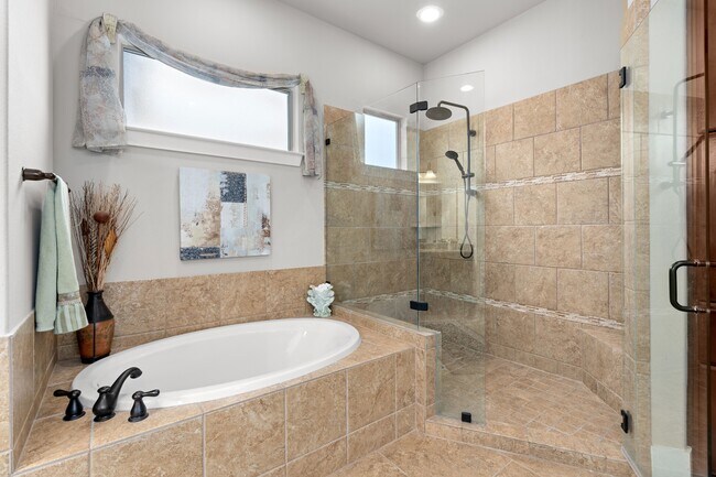 Building Photo - 4616 Avery Way