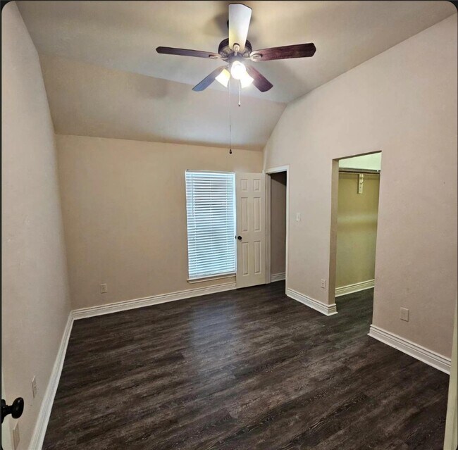 Building Photo - 4622 Gingerwood Crest Ct