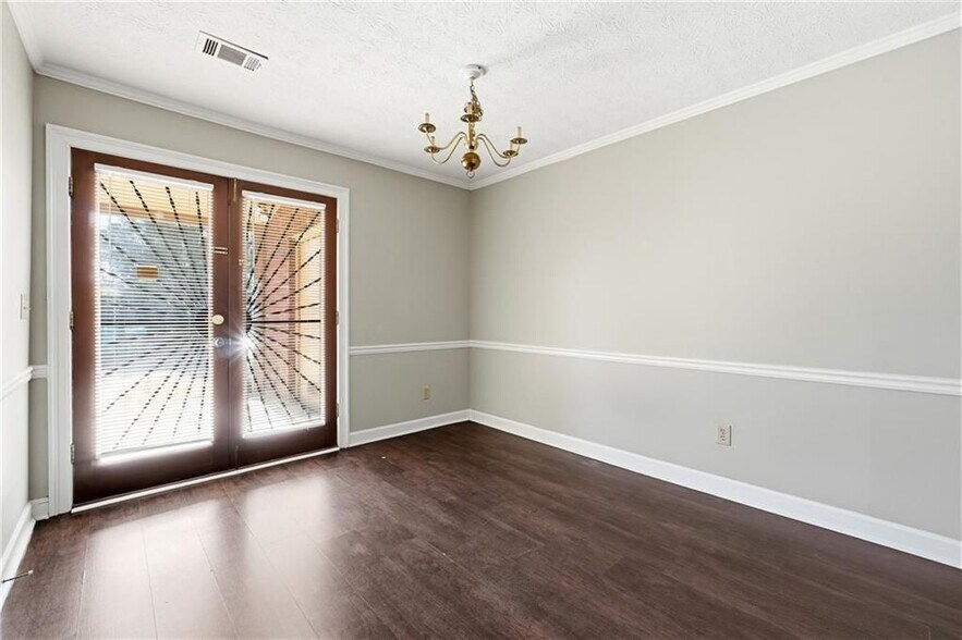 Building Photo - 6148 Winfield Ct