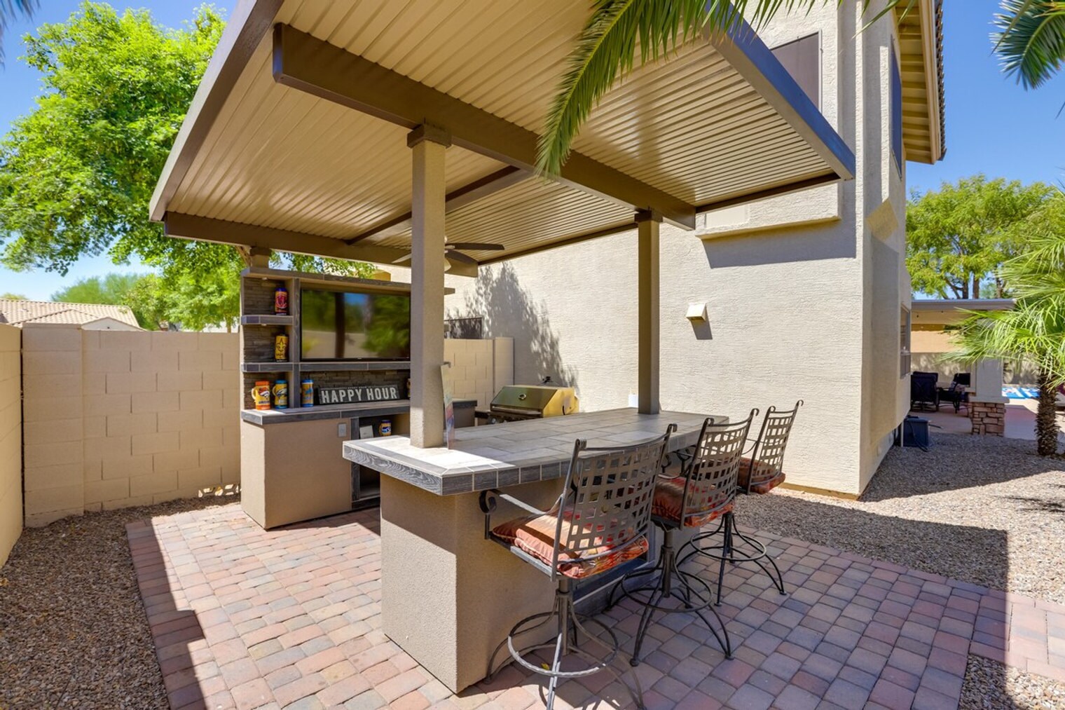 Building Photo - 16352 W Roosevelt St