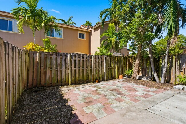 Building Photo - 21460 SW 85th Path