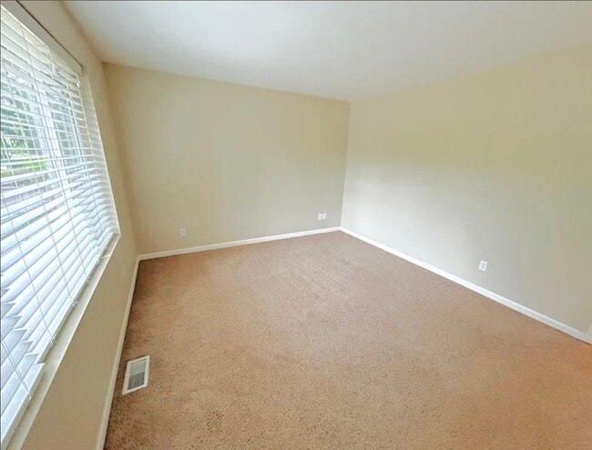 Building Photo - 9724 S 244th Pl