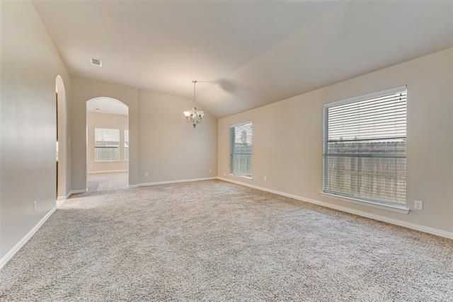 Building Photo - 621 Tumbleweed Dr