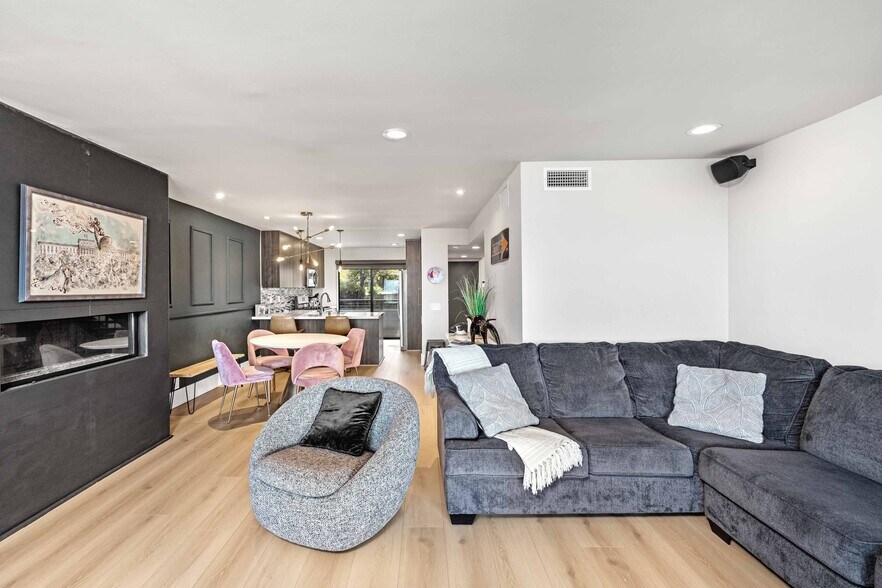 Building Photo - 419 Camino de las Colinas