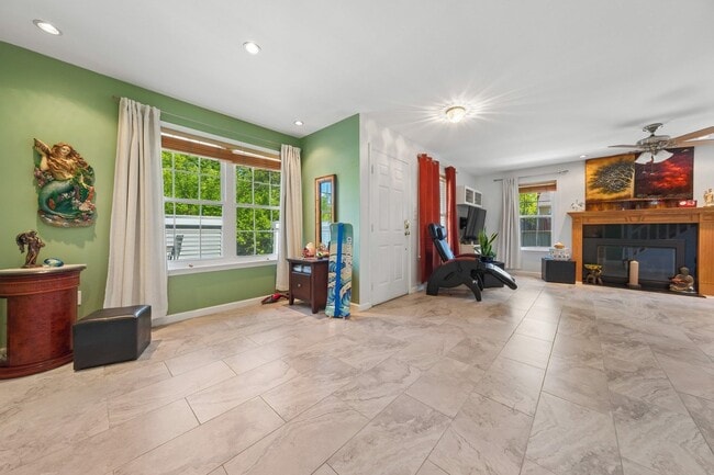 Building Photo - 212 Westchester Ct