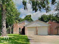 Building Photo - 12615 Enchanted Path Dr