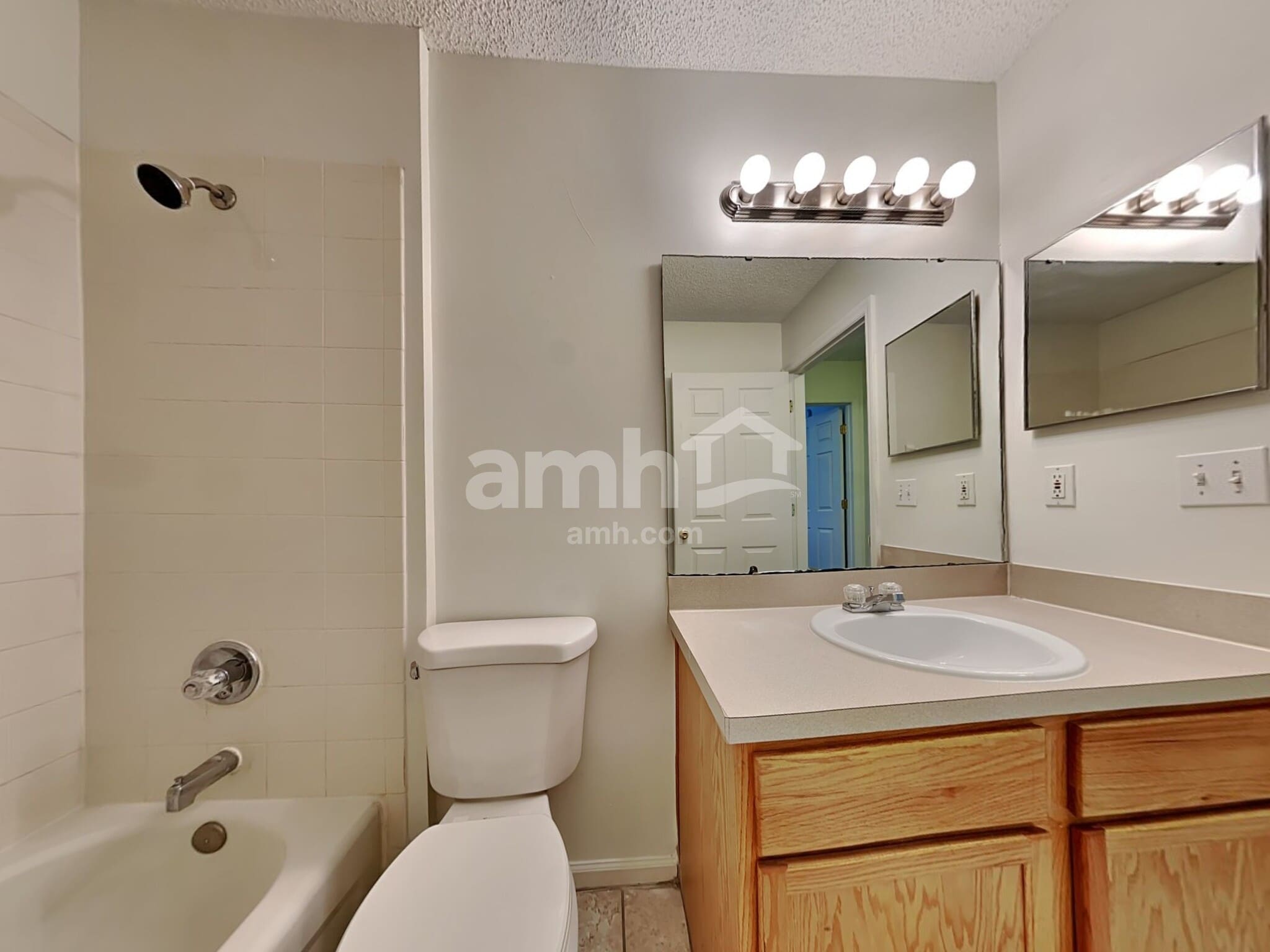 Building Photo - 4511 Loveland Pass Dr E