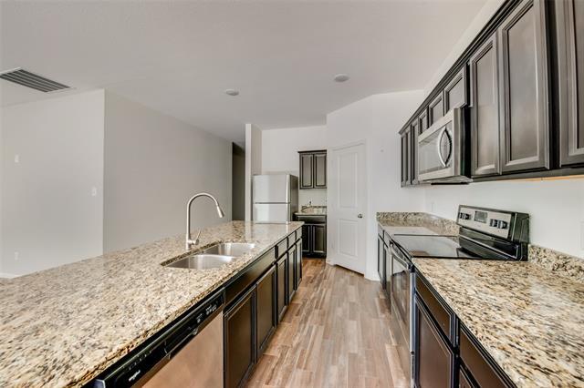 Building Photo - 425 Waterline Dr