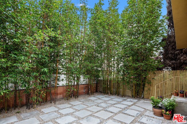 Building Photo - 110 Dudley Ave