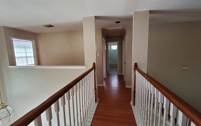 Building Photo - 2707 Sun Beam Ct