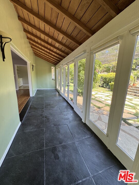 Building Photo - 3392 Tareco Dr