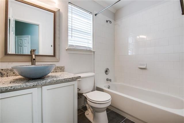 Building Photo - 7426 Saddlehorn Dr