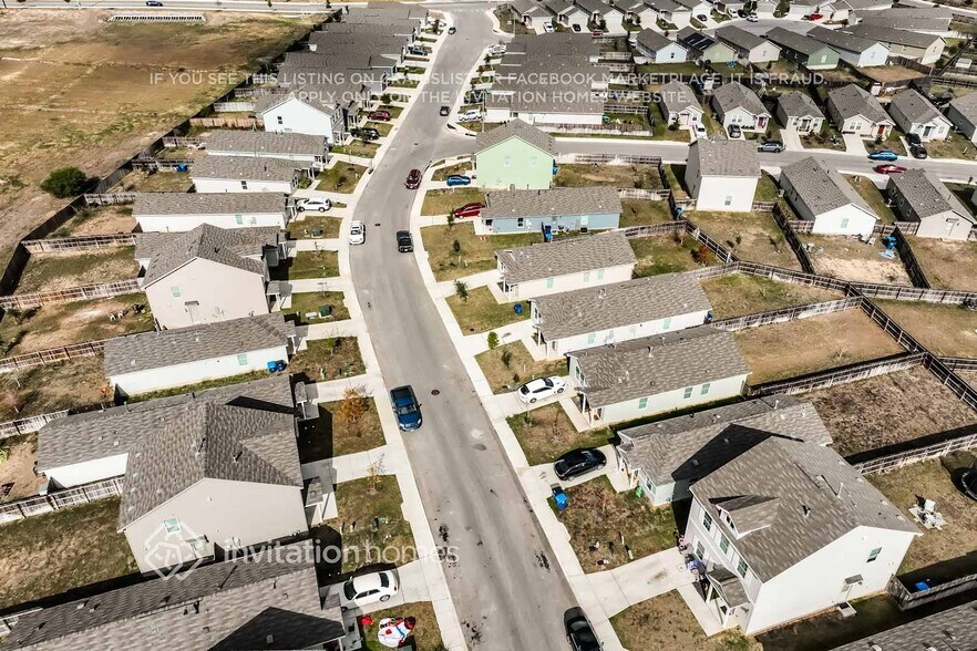 Building Photo - 6452 Pickaxe Way