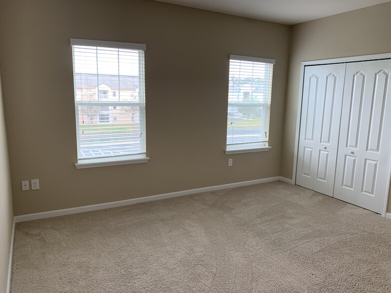 Master Bedroom - 4966 Key Lime Dr
