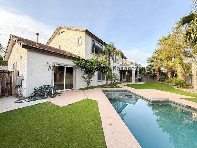 Building Photo - 19716 E Thornton Rd