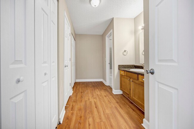 Building Photo - cpo3