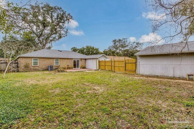 Building Photo - 5779 Wickford Ln