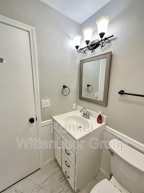 Building Photo - 101 Fox Creek Rd