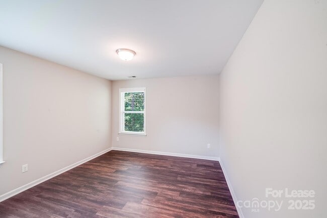 Building Photo - 13122 Oakhaven Glen Ln