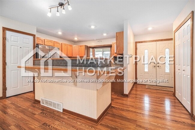 Building Photo - 340 Union Lake Rd