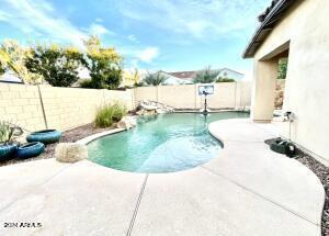 Building Photo - 2289 E Aster Dr