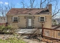 Building Photo - 149 Fairfax Rd