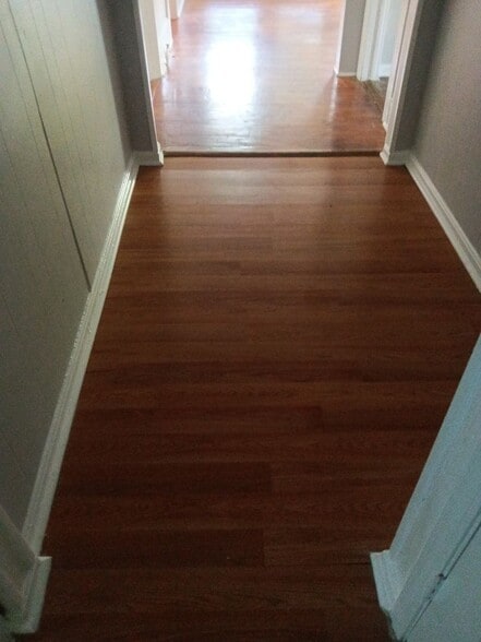 Building Photo - 204 East 16th St SW