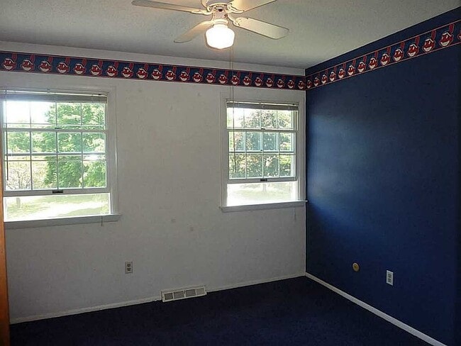 Building Photo - 3930 Kimberton Dr