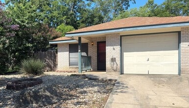 Building Photo - 137 Cibolo Creek Dr