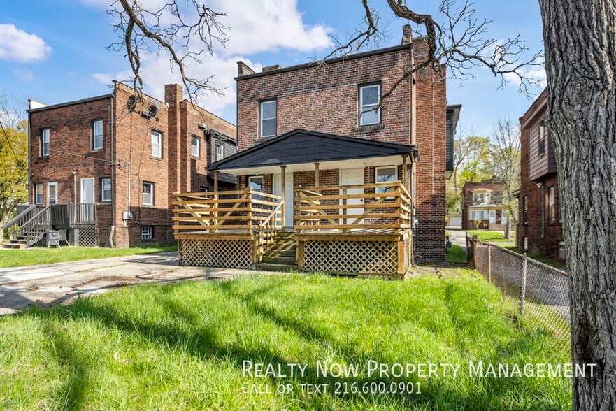 Primary Photo - 3241 Sycamore Rd