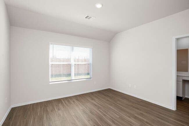 Building Photo - 3040 Wild Indigo Trl