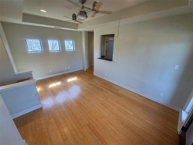 Building Photo - 1814 Maple Ave