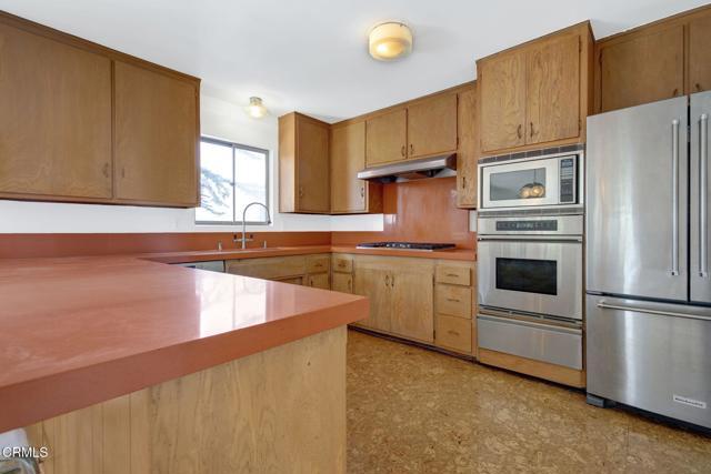 Building Photo - 1827 Oak Tree Dr