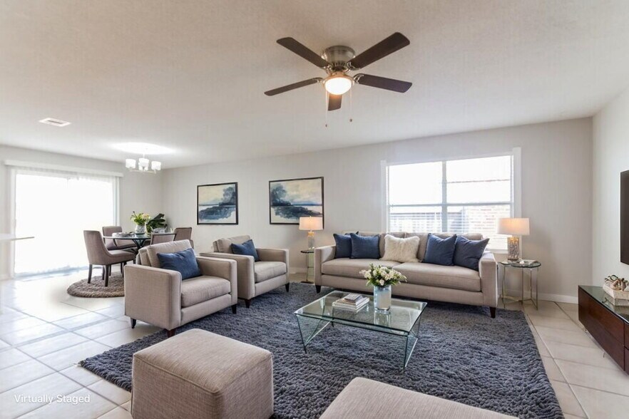 Building Photo - 10769 Braemoor Dr