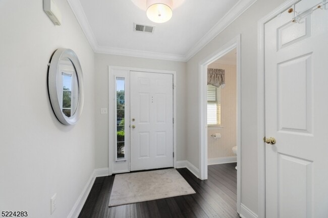 Building Photo - 13 Knox Ct