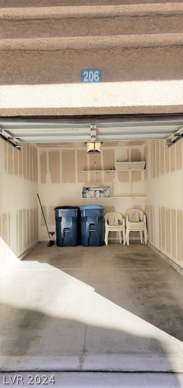 Building Photo - 2052 Gravel Hill St