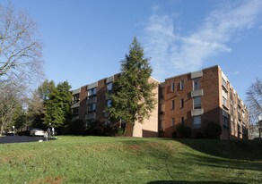 Building Photo - 170 Lakeside Apartments